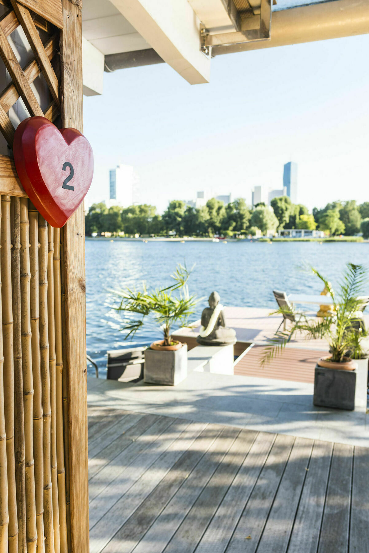 Ajo Vienna Beach - Contactless Check-In Bagian luar foto