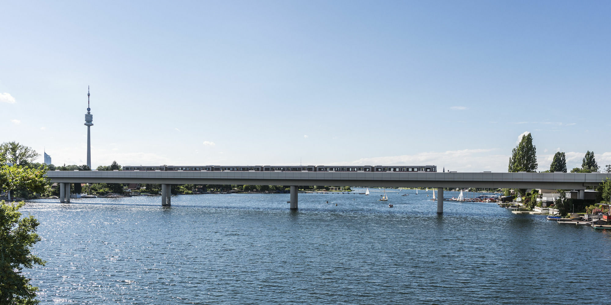 Ajo Vienna Beach - Contactless Check-In Bagian luar foto